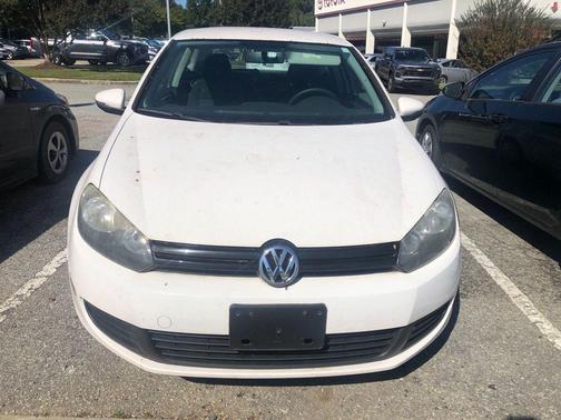 2012 Volkswagen Golf Base