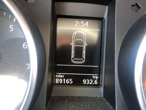 2012 Volkswagen Golf Base