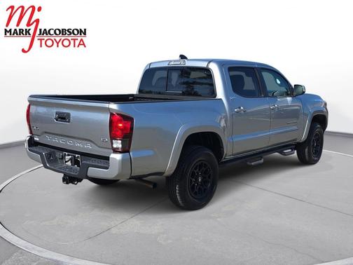 Celestial Silver Metallic 2022 Toyota Tacoma SR5