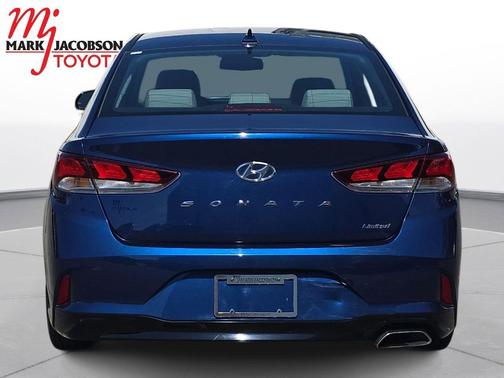 2018 Hyundai SONATA Limited
