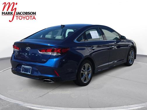 2018 Hyundai SONATA Limited