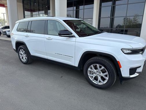 Bright White Clearcoat 2022 Jeep Grand Cherokee L Limited