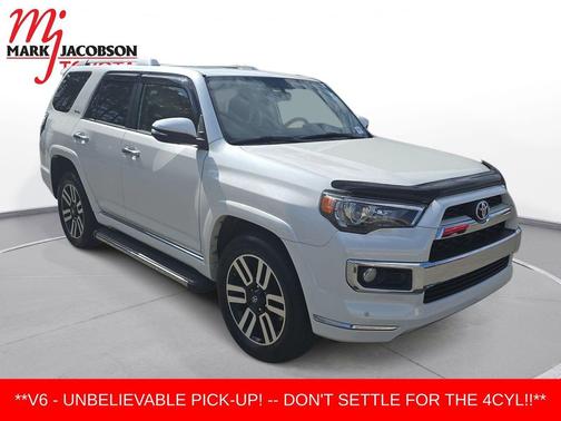 Blizzard Pearl 2018 Toyota 4Runner Limited