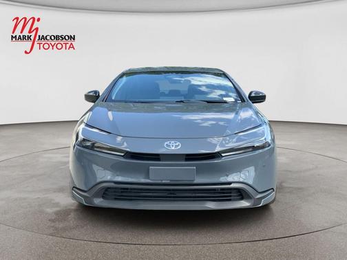 Guardian Gray 2025 Toyota Prius LE