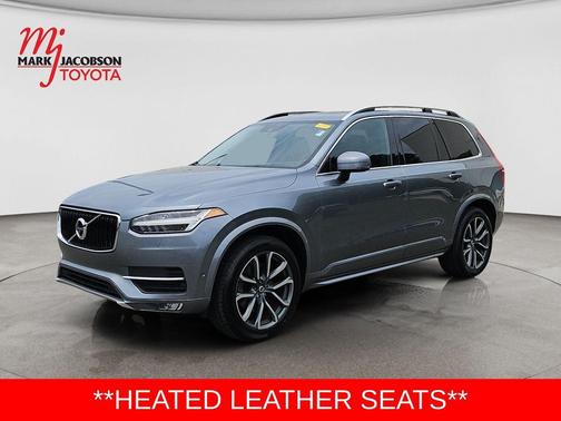 Gray Metallic 2019 Volvo XC90 T5 Momentum