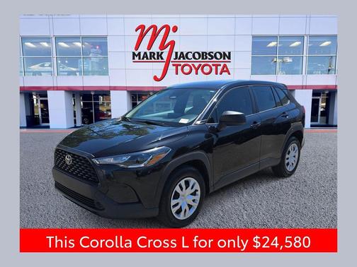 Jet Black 2023 Toyota Corolla Cross L
