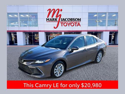 2024 Toyota Camry LE