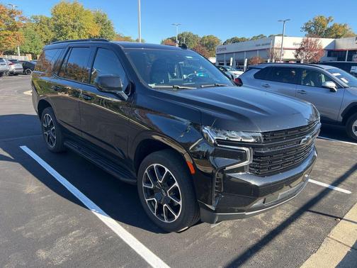 2023 Chevrolet Tahoe 4WD RST