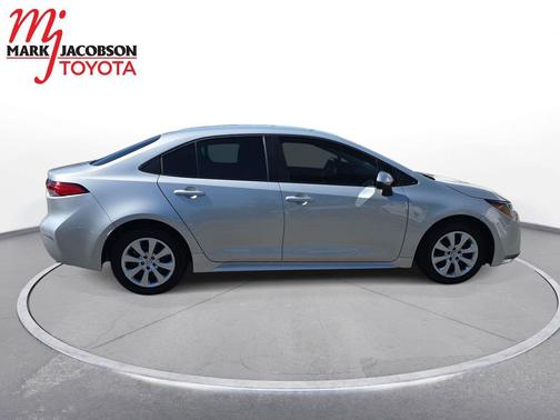 Classic Silver Metallic 2025 Toyota Corolla LE