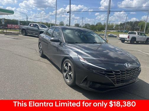 2022 Hyundai ELANTRA Limited