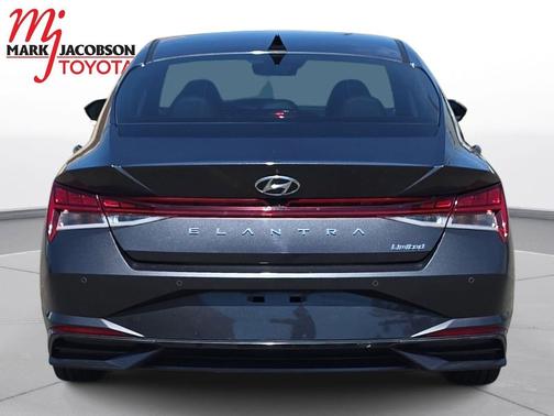 Portofino Gray 2022 Hyundai ELANTRA Limited