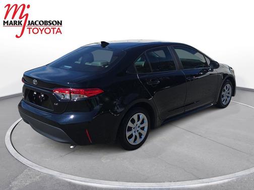 Midnight Black Metallic 2025 Toyota Corolla LE