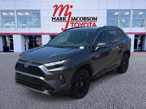 2022 Toyota RAV4 Hybrid SE