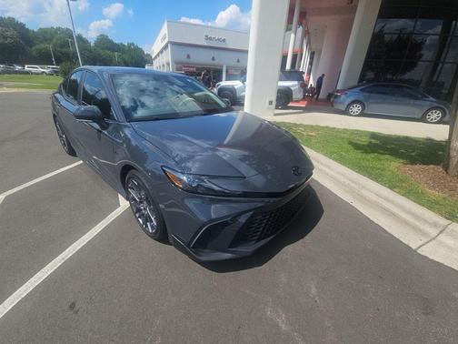 Underground 2025 Toyota Camry SE