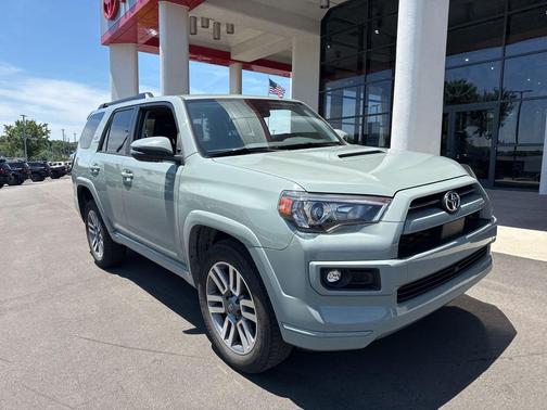 Lunar Rock 2022 Toyota 4Runner TRD Sport
