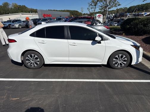 2022 Toyota Corolla Hybrid SE