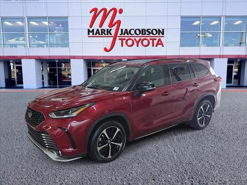 2022 Toyota Highlander XSE