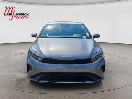 Steel Gray 2022 Kia Forte LXS