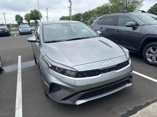 Steel Gray 2022 Kia Forte LXS