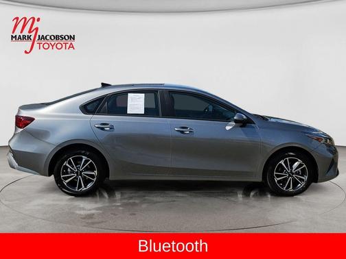 Steel Gray 2022 Kia Forte LXS