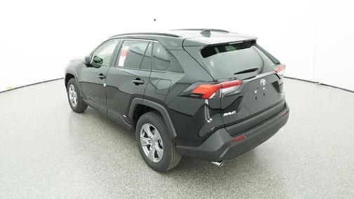 2025 Toyota RAV4 Hybrid SE