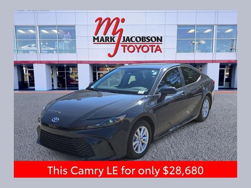 Underground 2025 Toyota Camry LE
