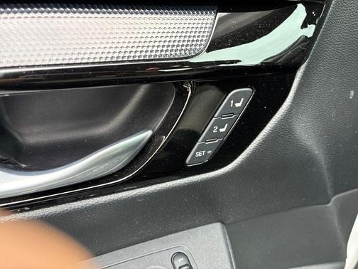 Platinum White Pearl 2023 Honda CR-V Hybrid Sport Touring AWD