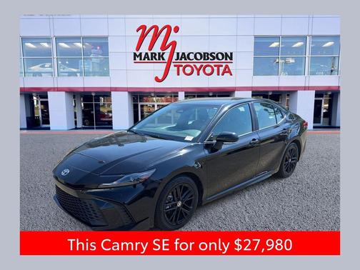 Midnight Black Metallic 2025 Toyota Camry SE