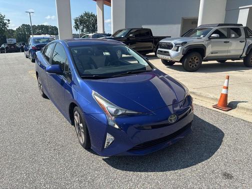 2016 Toyota Prius Four Touring
