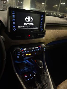 2021 Toyota RAV4 Limited