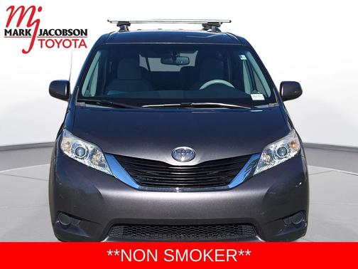 2013 Toyota Sienna LE