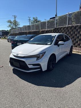 2025 Toyota Corolla SE