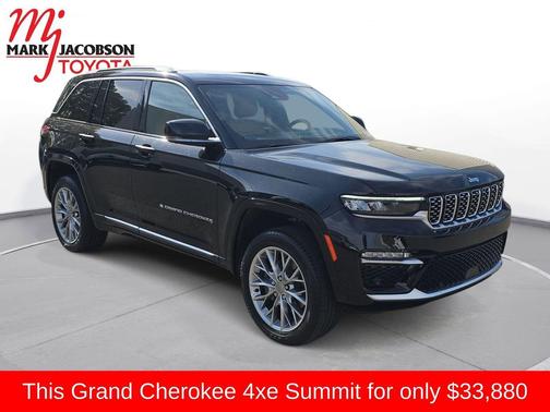 Diamond Black Crystal Pearlcoat 2022 Jeep Grand Cherokee 4xe Summit