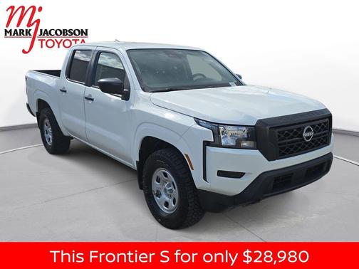 2023 Nissan Frontier S