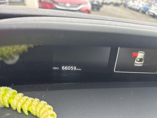 2021 Toyota Prius LE