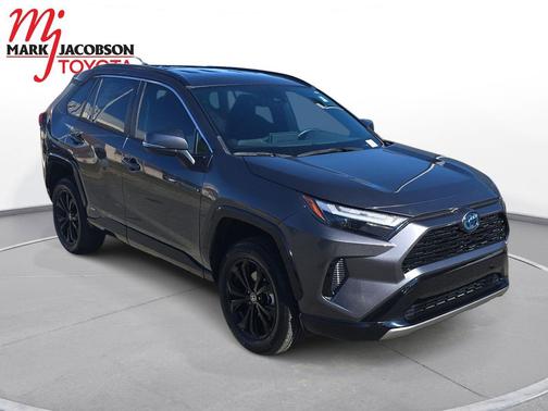 2023 Toyota RAV4 Hybrid SE