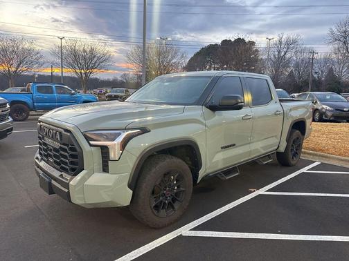 2024 Toyota Tundra SR5