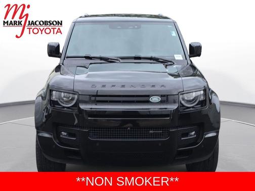 2023 Land Rover Defender 110 X-Dynamic SE