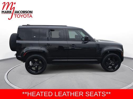 2023 Land Rover Defender 110 X-Dynamic SE