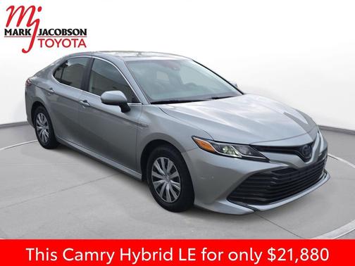 2020 Toyota Camry LE