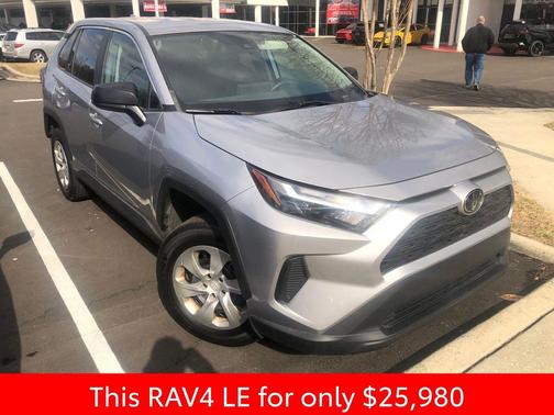 2023 Toyota RAV4 LE