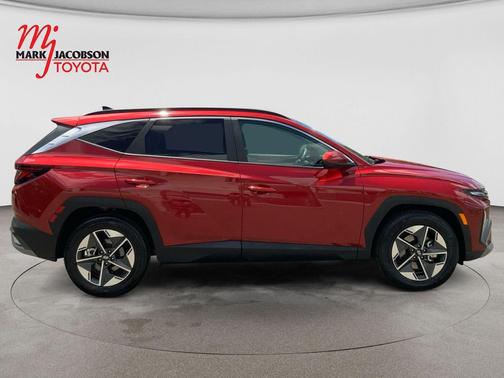 Ultimate Red 2025 Hyundai TUCSON SEL