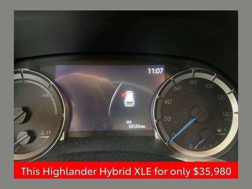 Magnetic Gray Metallic 2023 Toyota Highlander Hybrid XLE