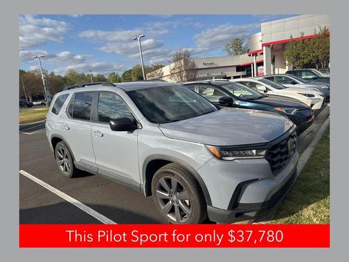 Gray Pearl 2025 Honda Pilot Sport