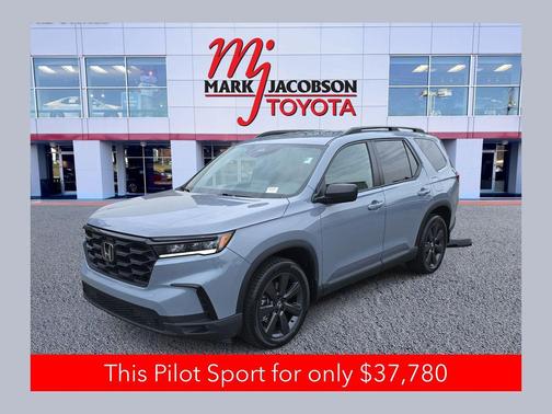 Gray Pearl 2025 Honda Pilot Sport