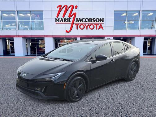 2023 Toyota Prius LE