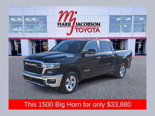 Diamond Black Crystal Pearlcoat 2025 RAM 1500 Big Horn/Lone Star