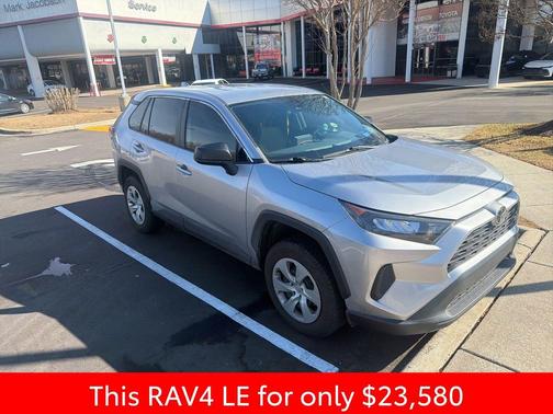 2022 Toyota RAV4 LE