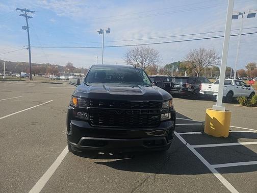 2019 Chevrolet Silverado 1500 Custom