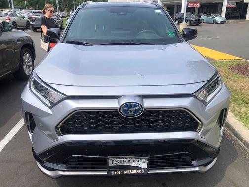Silver Sky Metallic w/Midnight Black Roof 2021 Toyota RAV4 Prime XSE